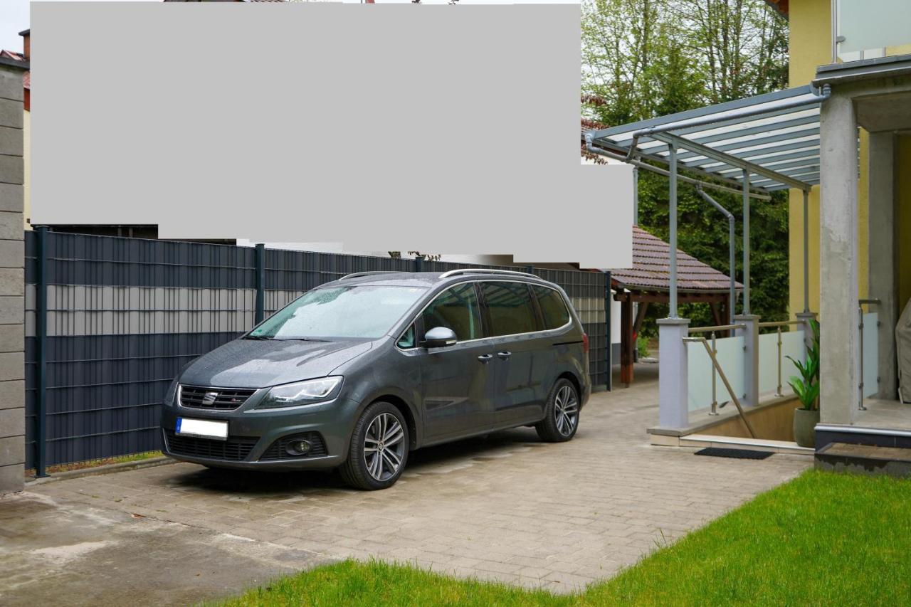 Ferienwohnung In Kaiserslautern-Hohenecken Exterior foto